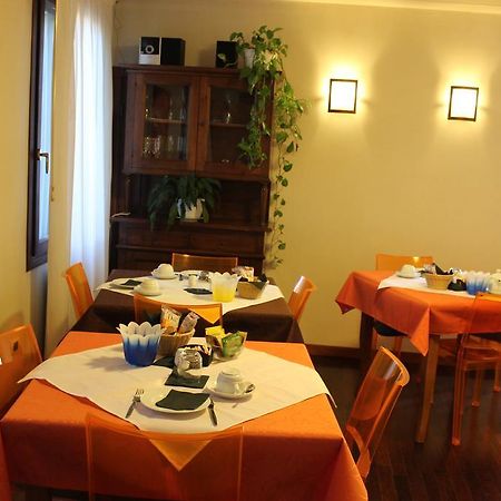 Domus Orsoni Panzió Velence Kültér fotó